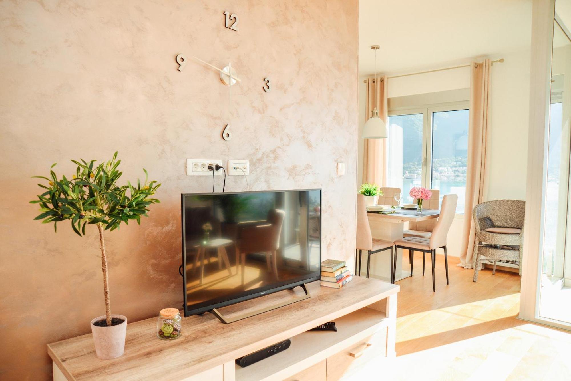 Sea View Apartment For 4 Kotor Ngoại thất bức ảnh