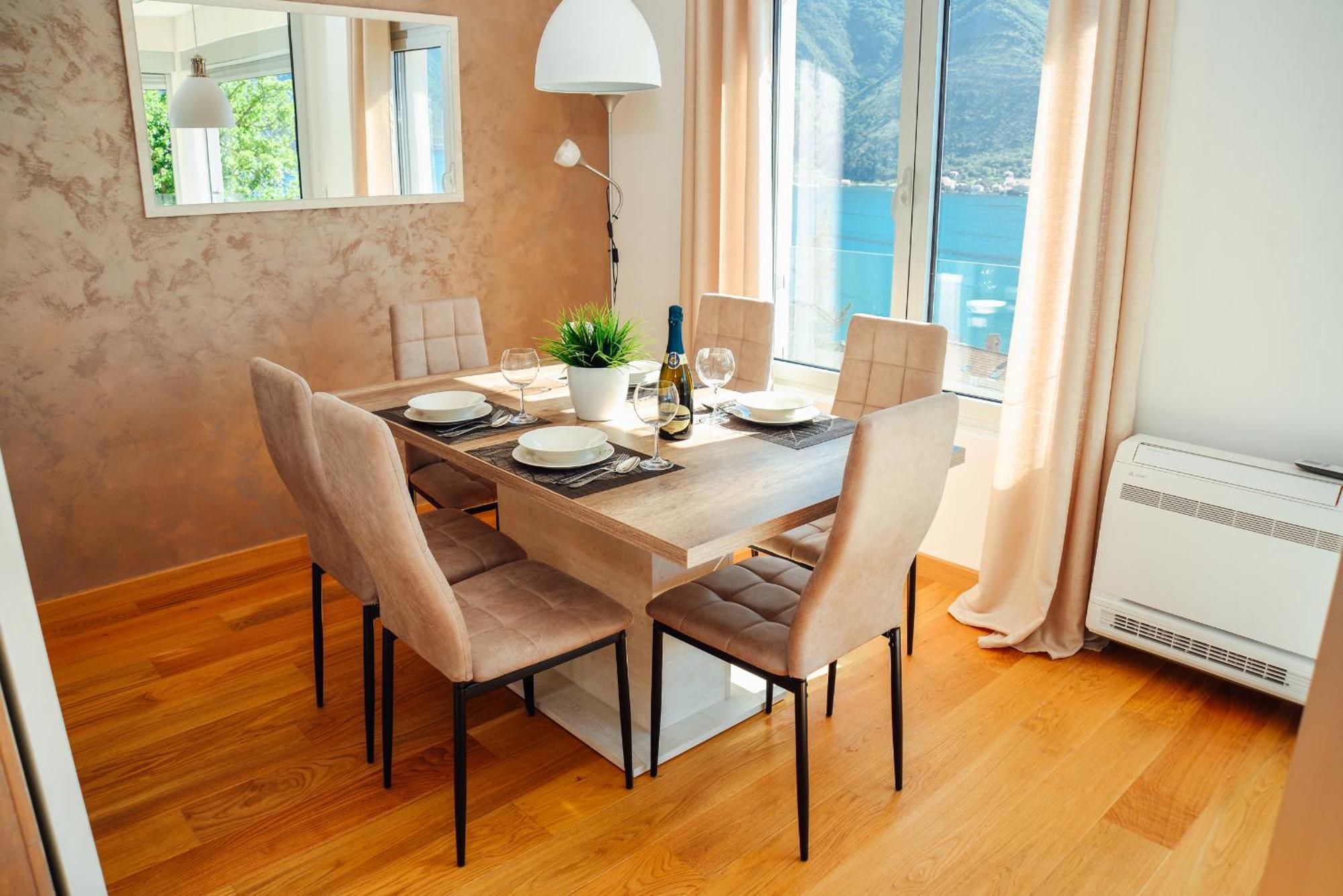 Sea View Apartment For 4 Kotor Ngoại thất bức ảnh