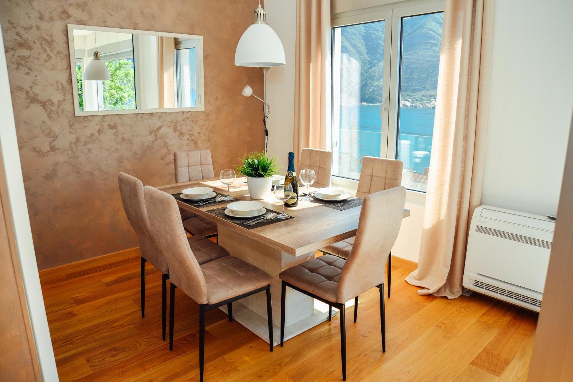 Sea View Apartment For 4 Kotor Ngoại thất bức ảnh